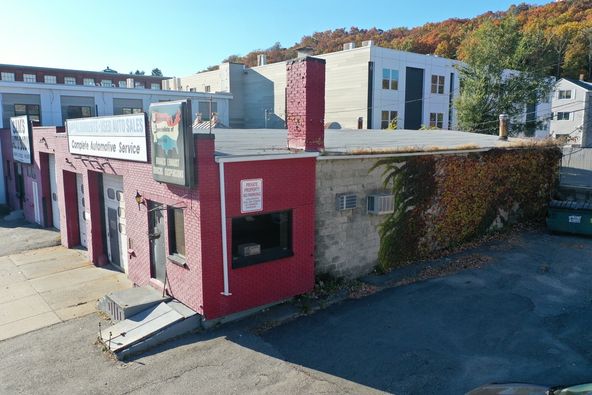 318 Shrewsbury St, Worcester, MA 01604